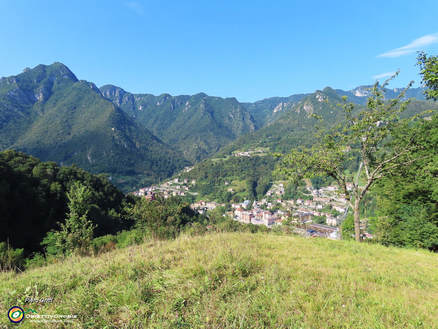 26 Bella vista su San Pellegrino Terme.JPG